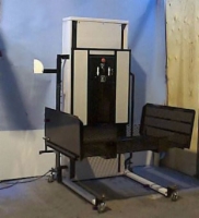 Atlas Portable Vertical Platform Lift