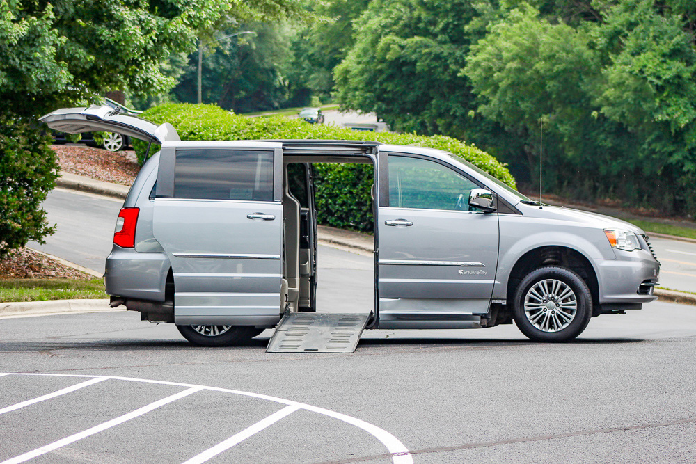 Chrysler Town and Country