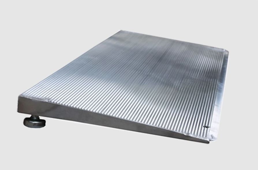 Adjustable Threshold Ramp, 3 1/2" - 5" Rise, 36"W x 36"L